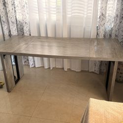 Dining Toom table 