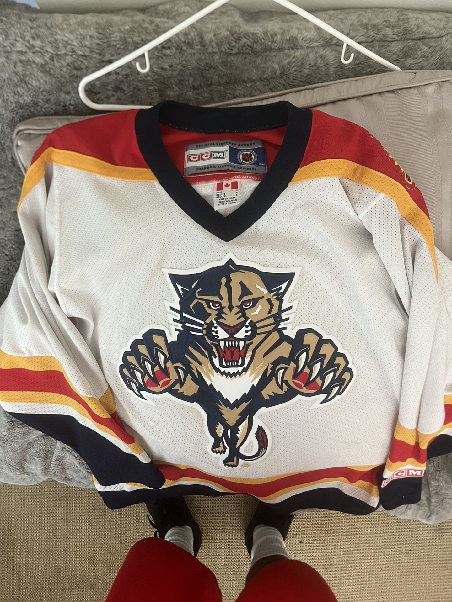 Vintage Starter Florida Panthers NHL Hockey Jersey. Mens Medium.