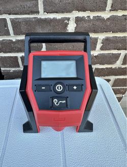 M12 Milwaukee Inflator Compressor 