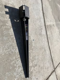 Adjustable post