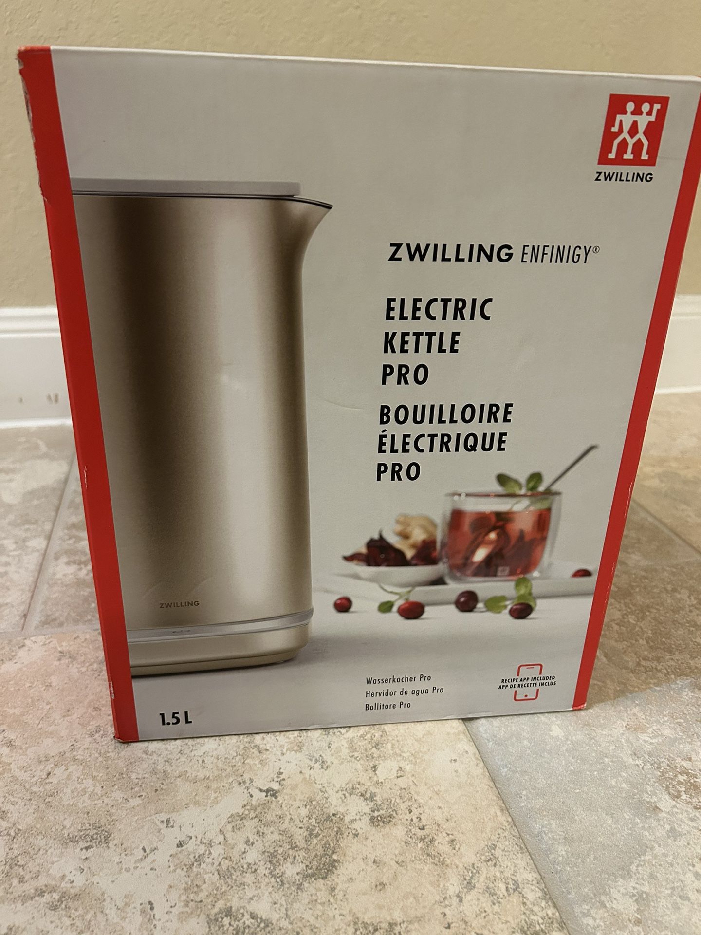 ZWILLING Enfinigy Pro Electric Kettle, New