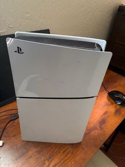 PlayStation 5 |+ 1 controller|+CABLES and everything|