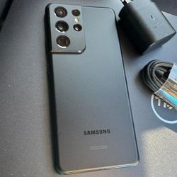 Samsung Galaxy S21 Ultra  , Unlocked   for all Company Carrier ,  Excellent Condition  Like New