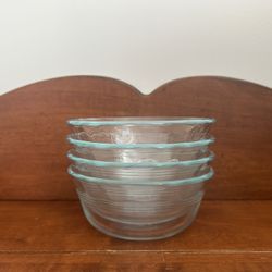 Set of 4 Pyrex Clear Glass Custard Ramekin Bowls just under 5” diameter 