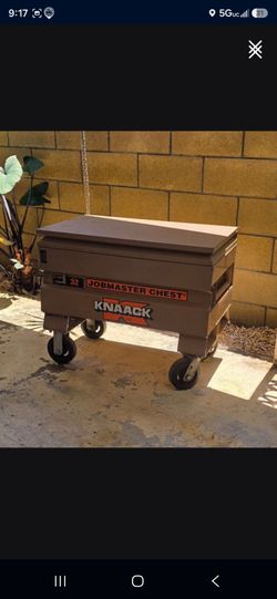 KNAACK Jobsite Chest, 32 inch W x 19 inch D x 13 inch H, Tan