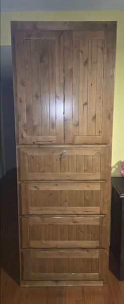 Tall dresser