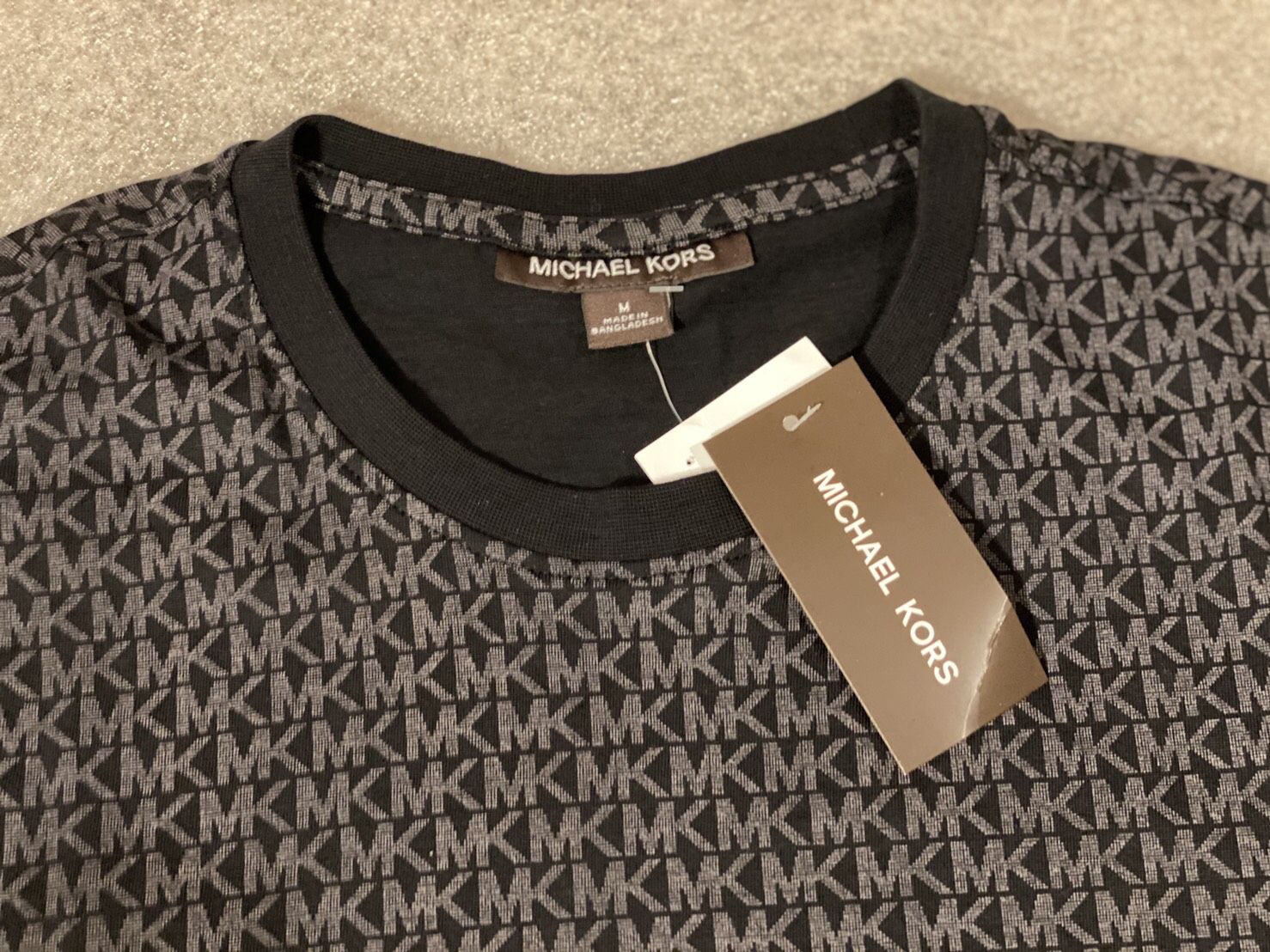 Michael Kors T shirt Men’s L