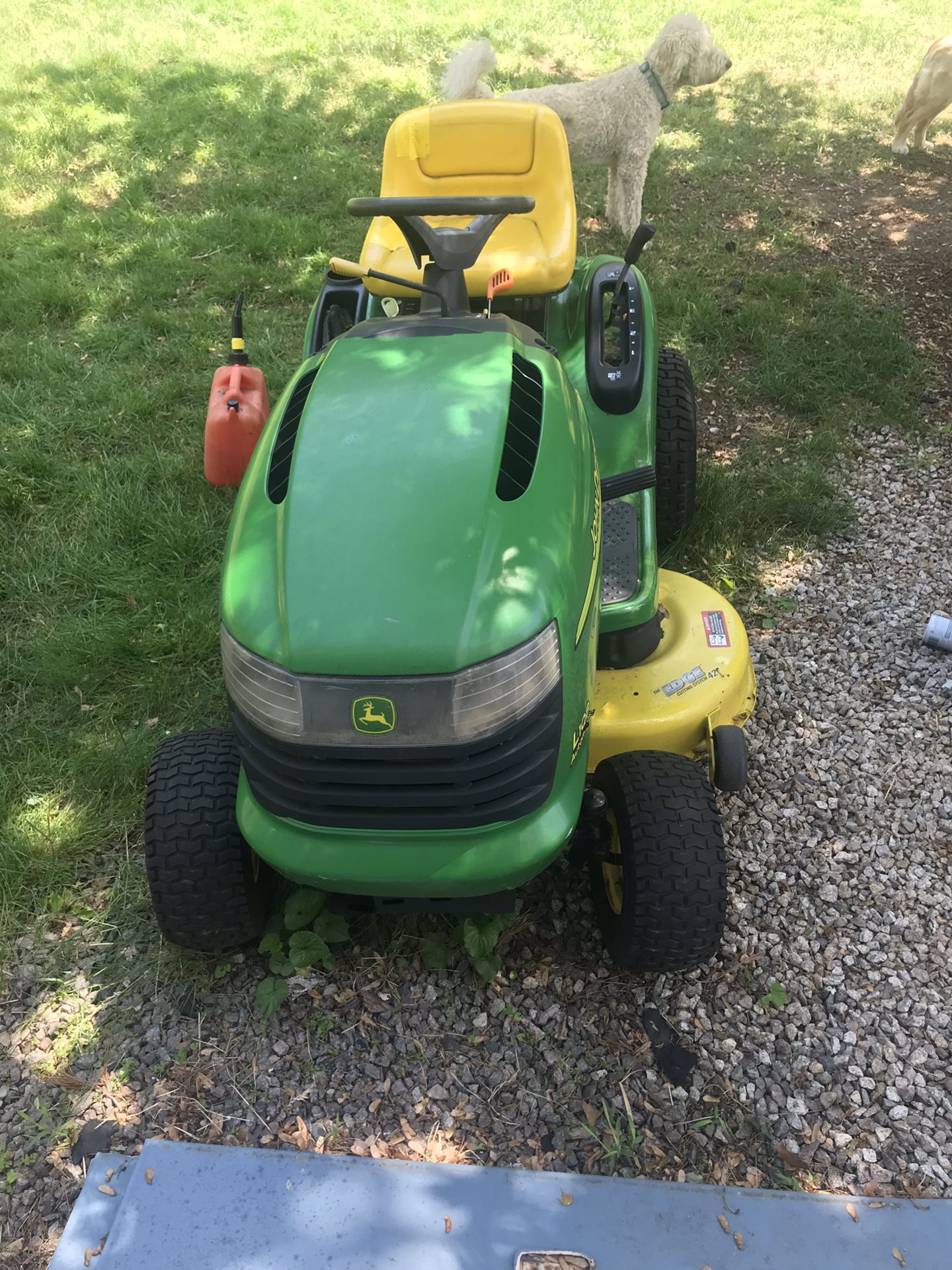John Deere L108 Lawn Tractor with bagger