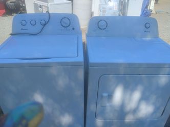 Amana washer and electric dryer set