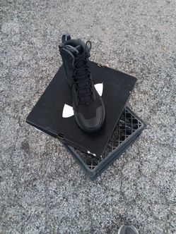 Under Armour black