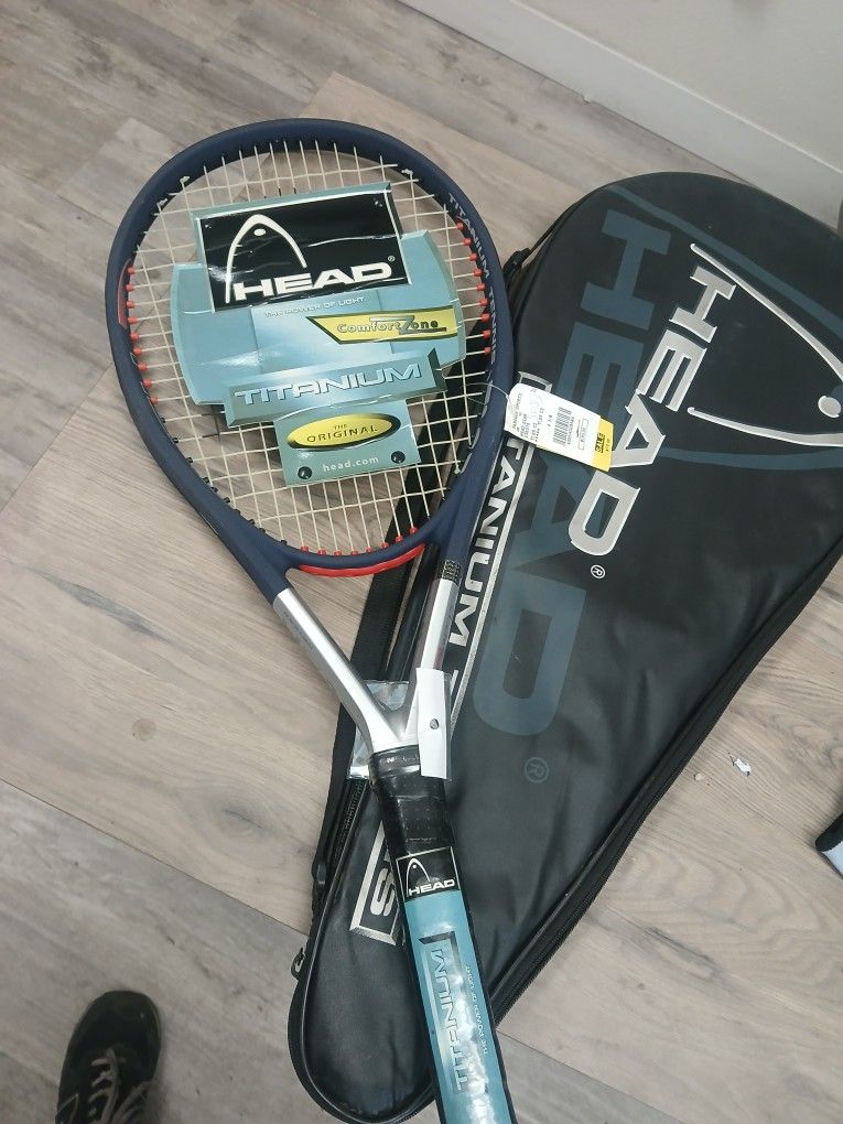 Tennis.bat