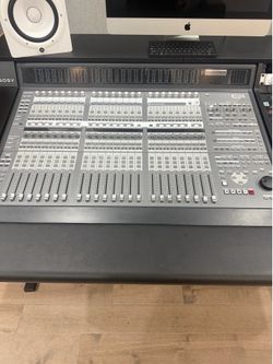 Avid C|24 Mixing Console Control Surface Console/with desk