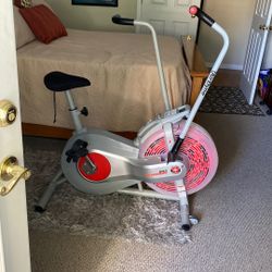 Schwinn Air Dyne Exercise Bike In Ex Cond