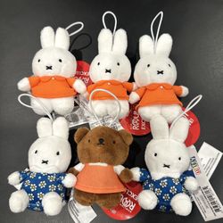 Supermini Keychain Miffy Orange Blue Flower Dress Barbra 3 IN Round 1 Exclusive
