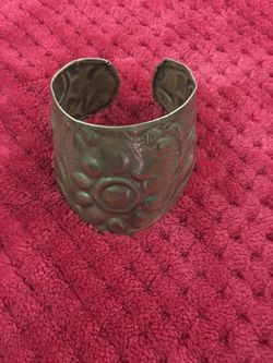 Vintage cuff bracelet