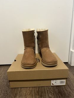 Bailey Bow II Women’s Boot - Chestnut 