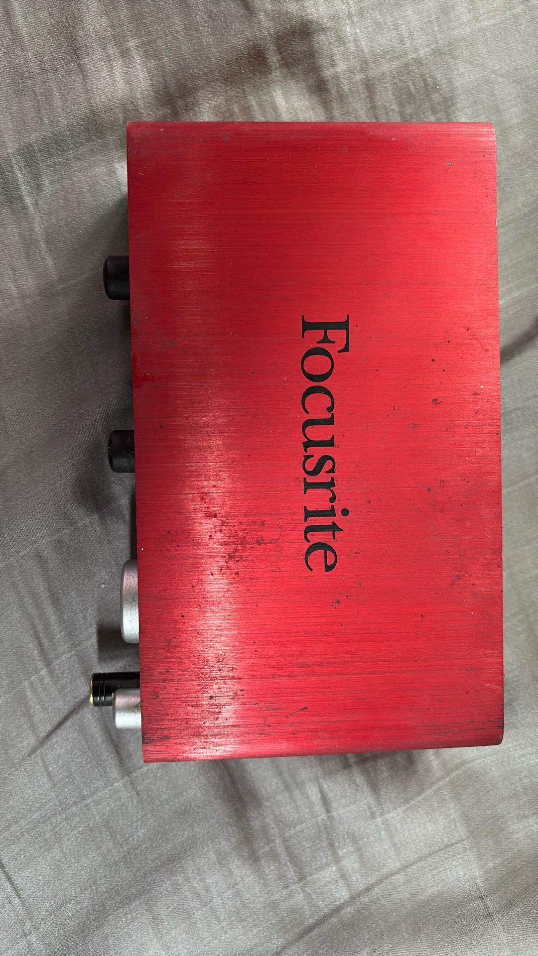 Focusrite Scarlett 2i2