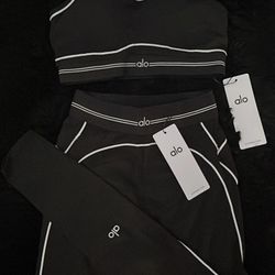 Women Also set Size 6