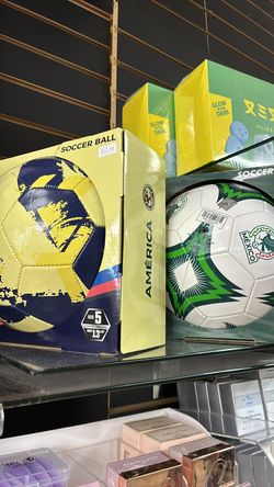Soccer balls ⚽️