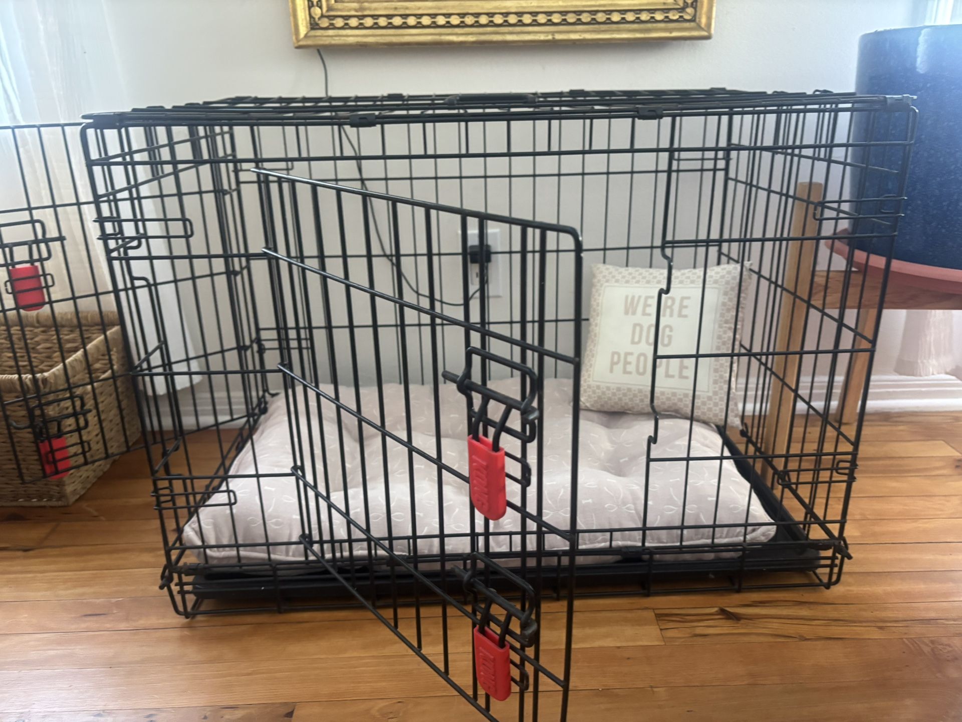 Dog crate
