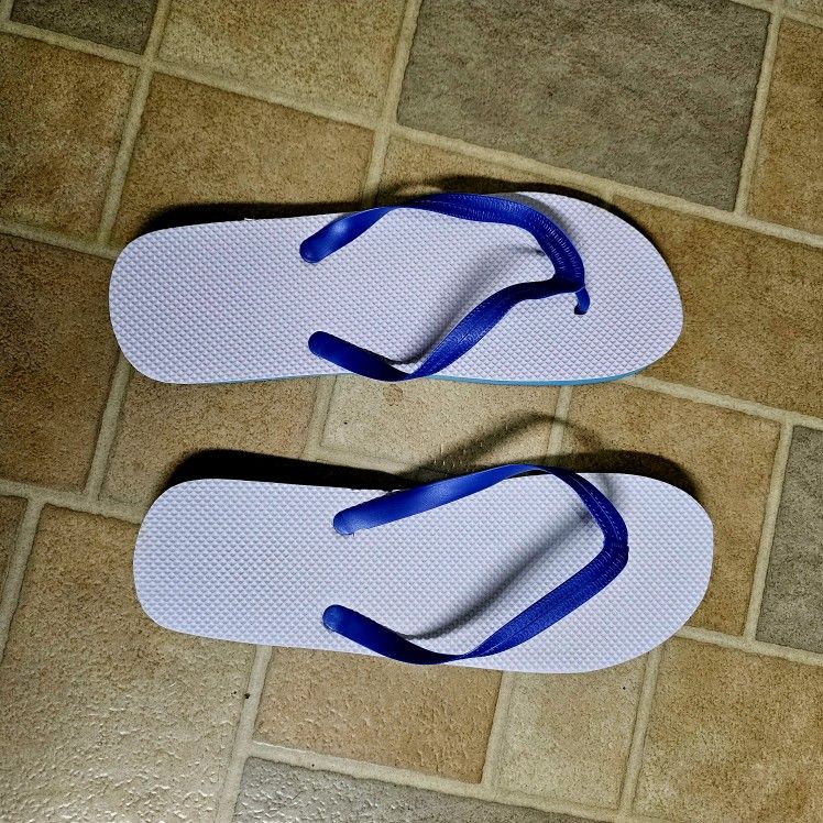 Endless-Summer Classic Blue Flip-Flops – Size 11.5 XL Comfort Sandals
