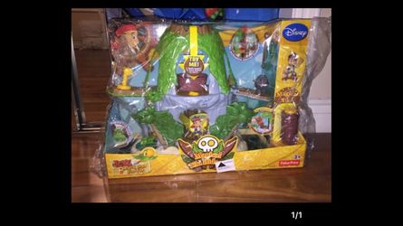 Jake and never land pirates. Magical tiki hideout brand new unopened