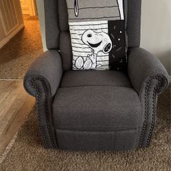 Recliner Chair