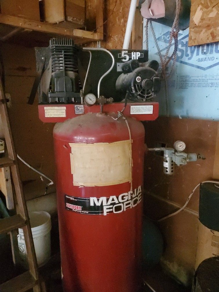 Air Compressor 
