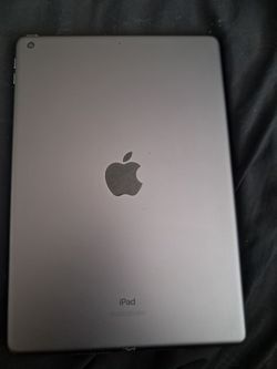 Apple iPad 7th Gen 32GB Wi-Fi 3F835LL/A - Space Gray