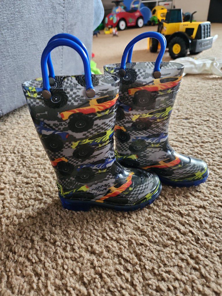Light Up Rain Boots