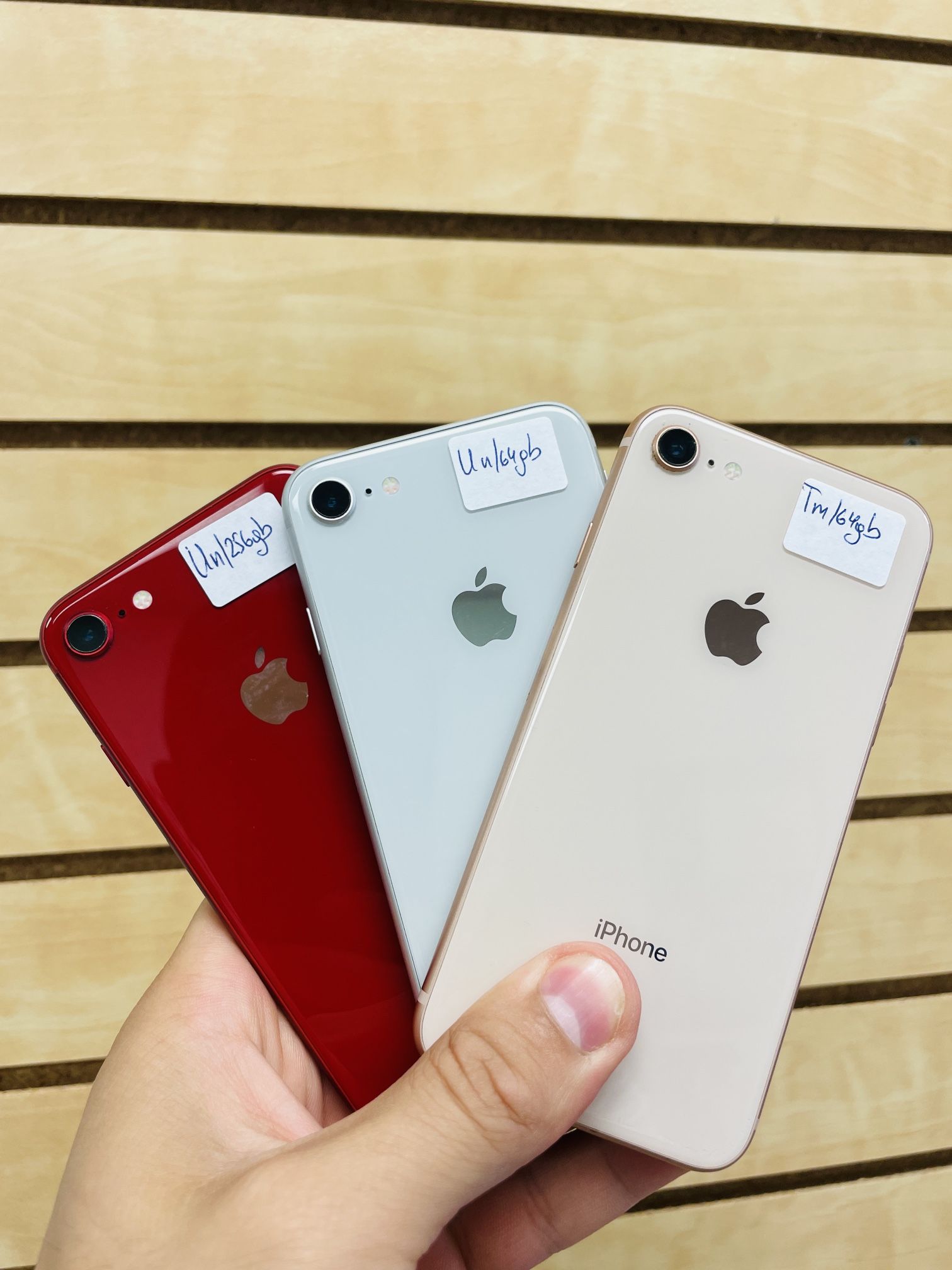 Iphone 8’S Unlocked 64gb