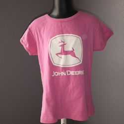 John Deere girls pink t-shirt size 10/12
100% cotton

