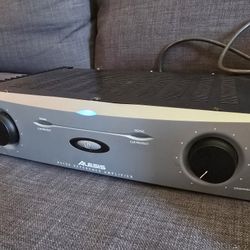 Alesis RA150 - Studio Amplifier for Passive Monitors