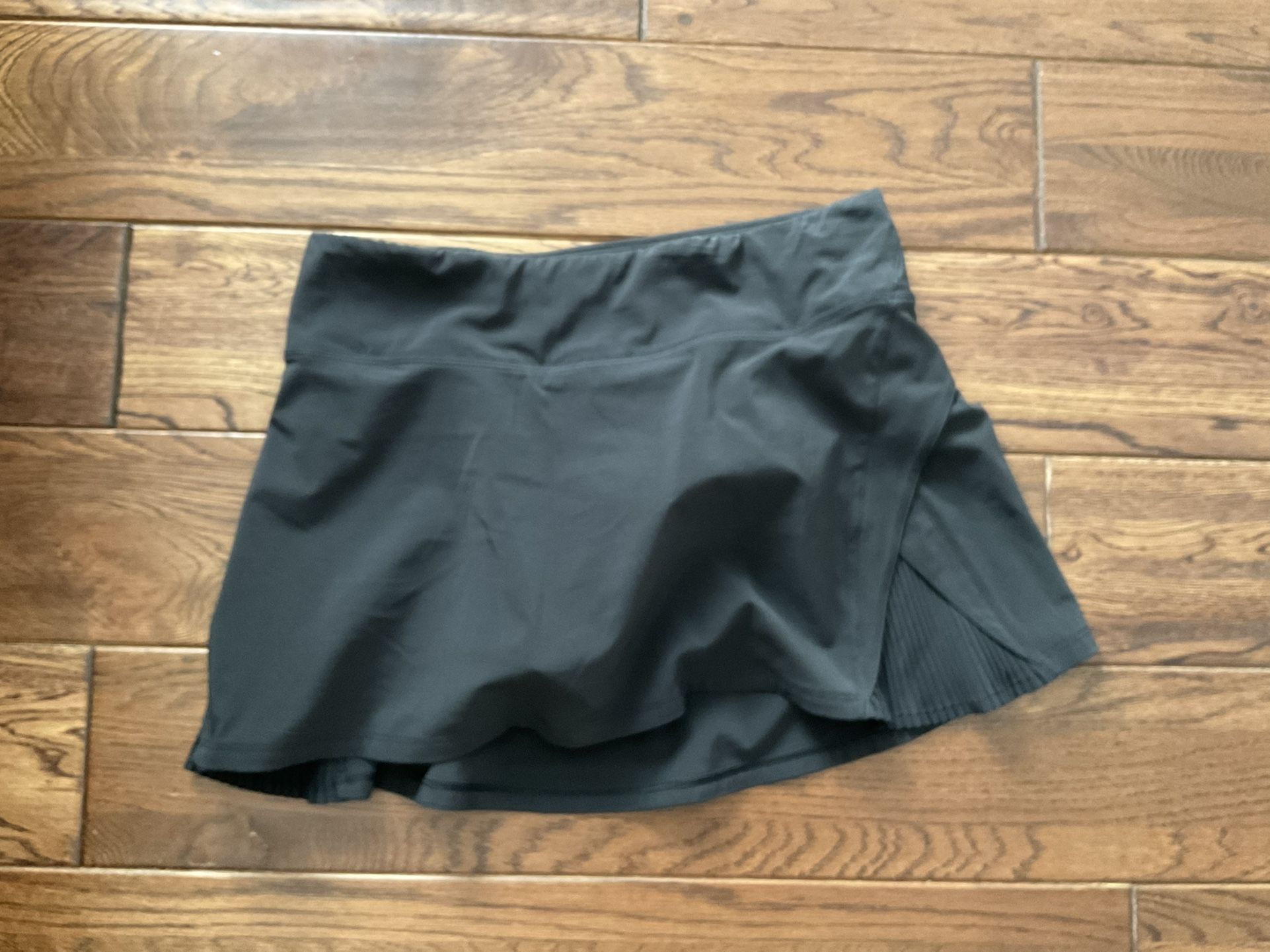 Lululemon Skort Small 4