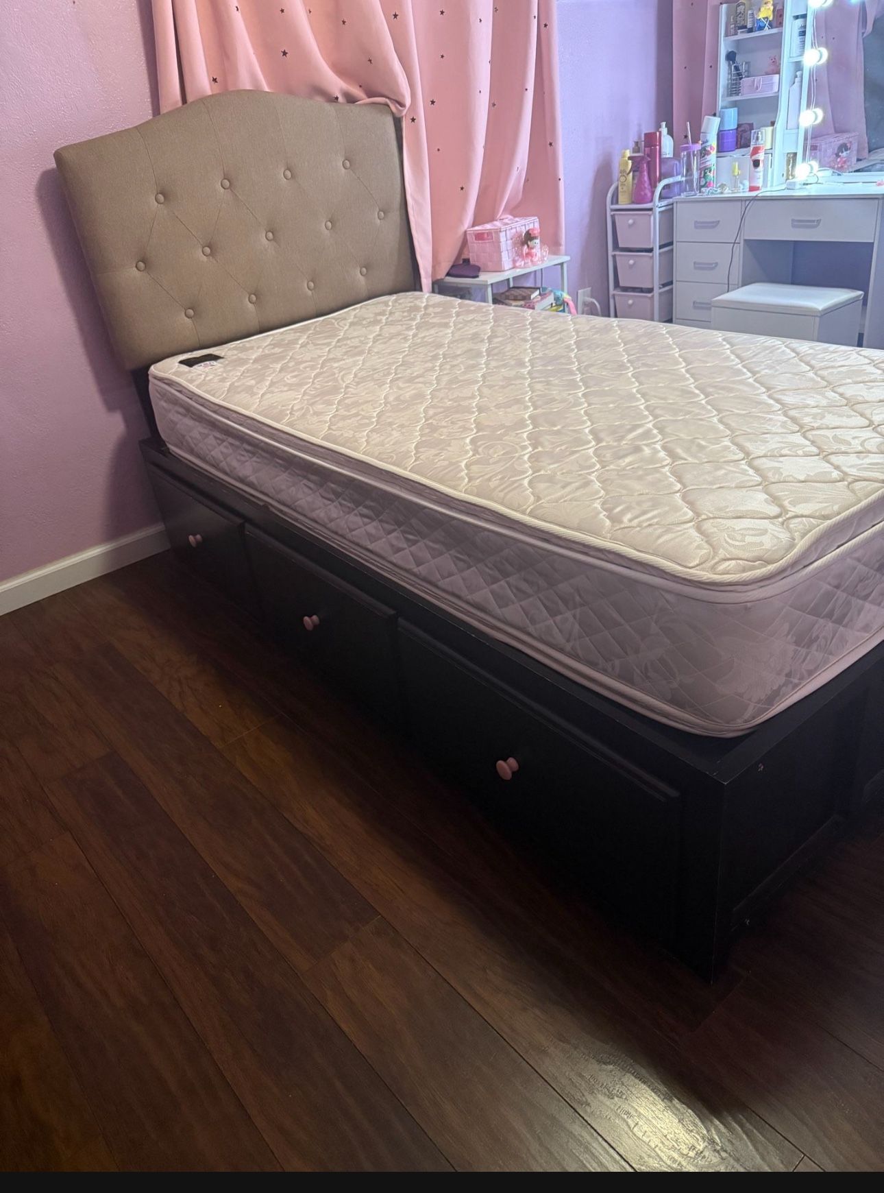 Twin Platform Bed With 3 Drawers