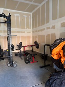 Gym / Bench Press / Shoulder Press
