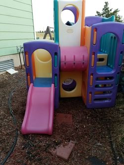 Little tikes tropical playground hot sale