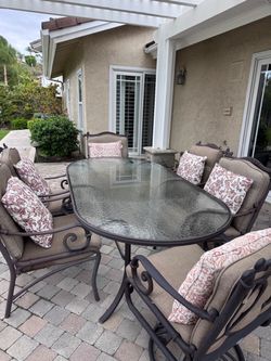 Outdoor Patio Dining Set with 6 Chairs