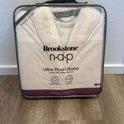 Brand new Ultra Plush Robe 