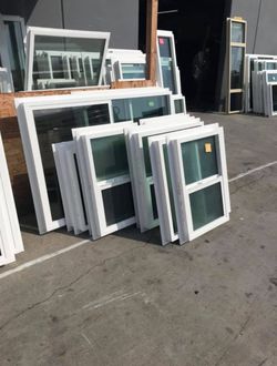 Vinyl Windows – Lot of Multiple Sizes