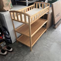 Dream On Me Changing Table