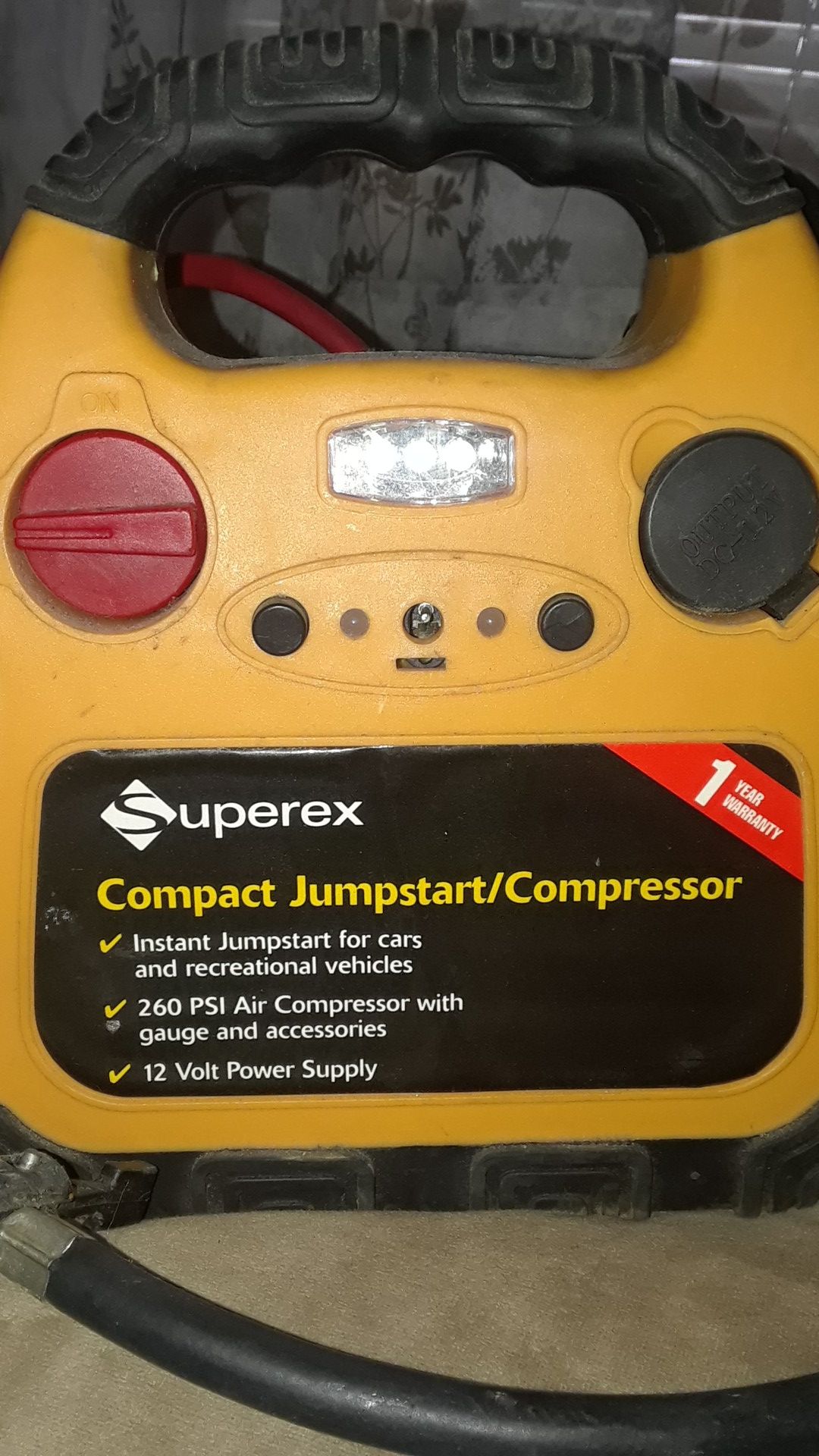 Superex Compact jumpstarter/ Air Compressor with air pressure Gauge