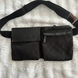 Authentic Gucci Fannypack 