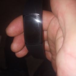 Fitbit Charge 6 With Charging Cable 