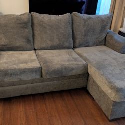 Full Size Couch With Chaise