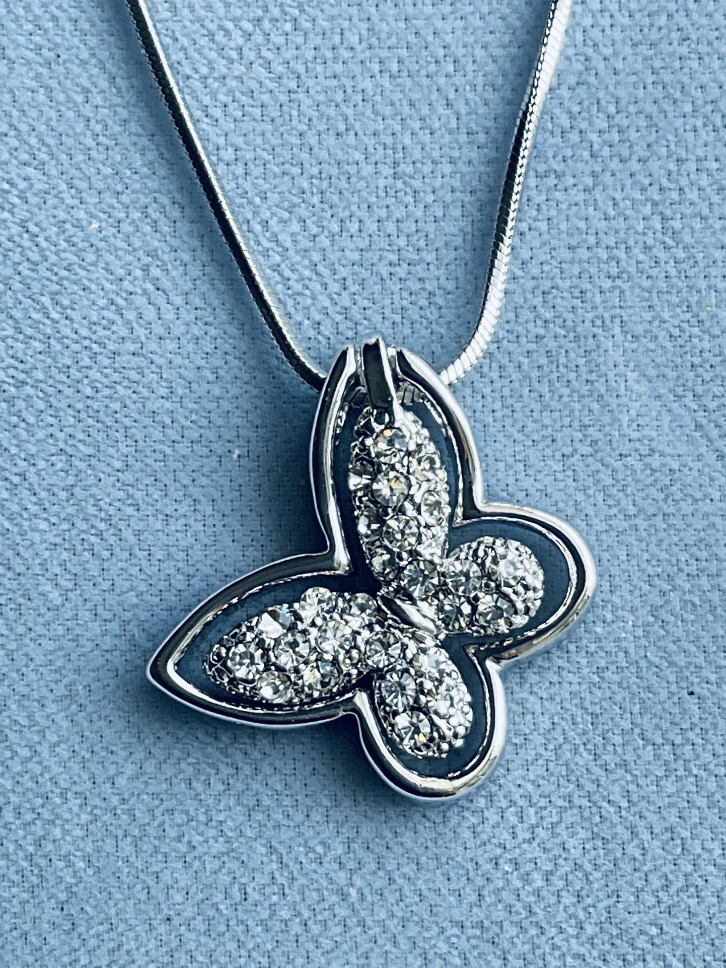 Sparkling Crystal Butterfly Necklace with Polished Outline On Snake Chain *Ship Nationwide Or Pickup Boca Raton