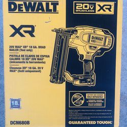 DEWALT 20V MAX XR Lithium-Ion Electric Cordless 18-Gauge Brad Nailer (Tool Only)