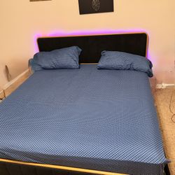 Modern King size Bed Frame With Storage