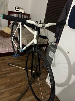 Fixed gear bike