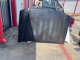 Chevy , gmc hood